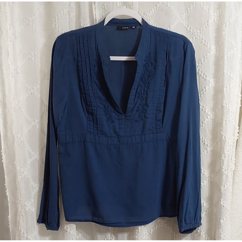 a.n.a A New Approach Womens Large Blue Pintuck Embroidered Empire Waist Blouse